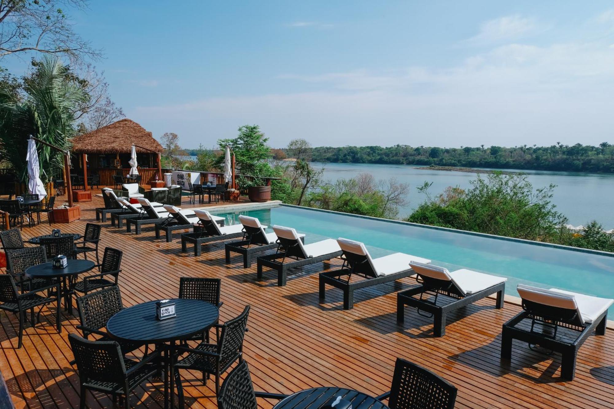 Do Funil Hotel 3*